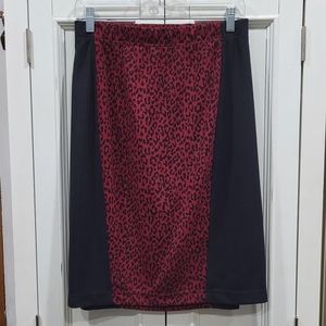 Denim 24/7 red/black leopard 🐆 print skirt